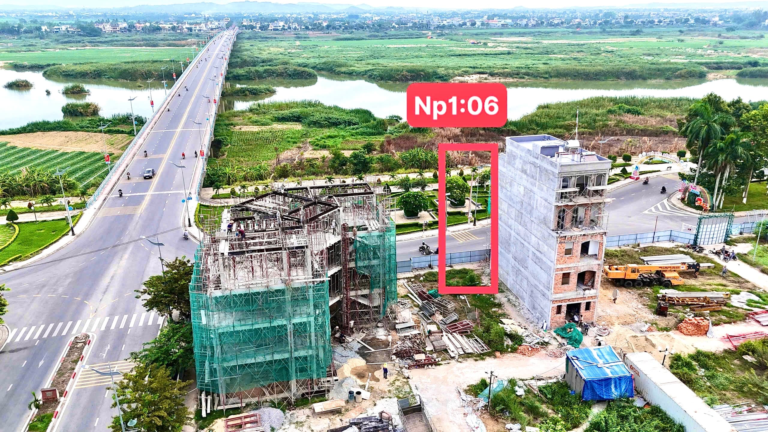 Nhà phố 3,5 tầng, view sông, view công viên 8,1ha