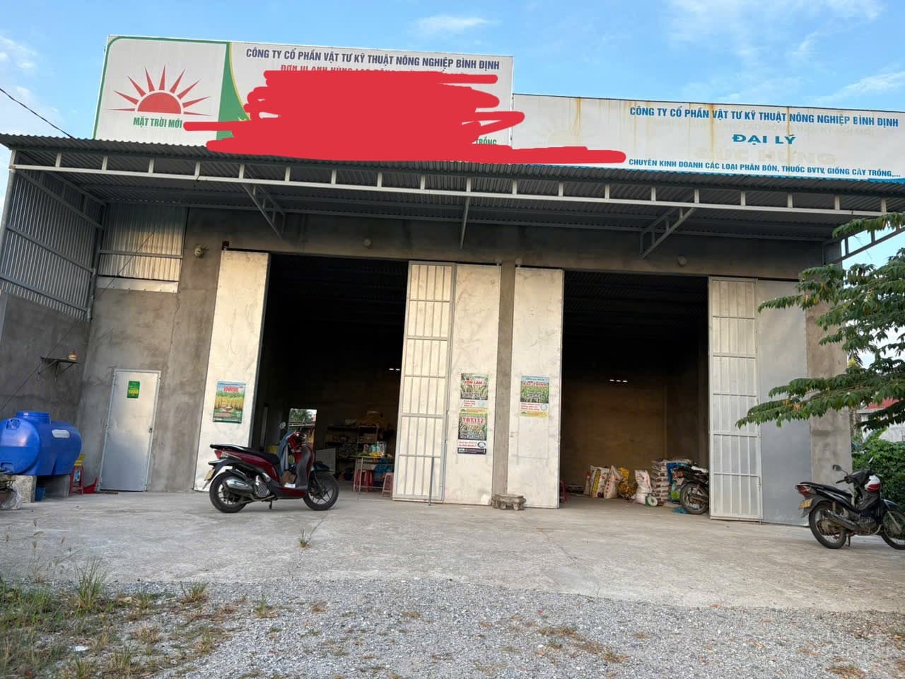 Kho, nhà xưởng tại Đội 1, Bình Đông, Quảng Ngãi - Mặt tiền 13m, hướng Tây Nam