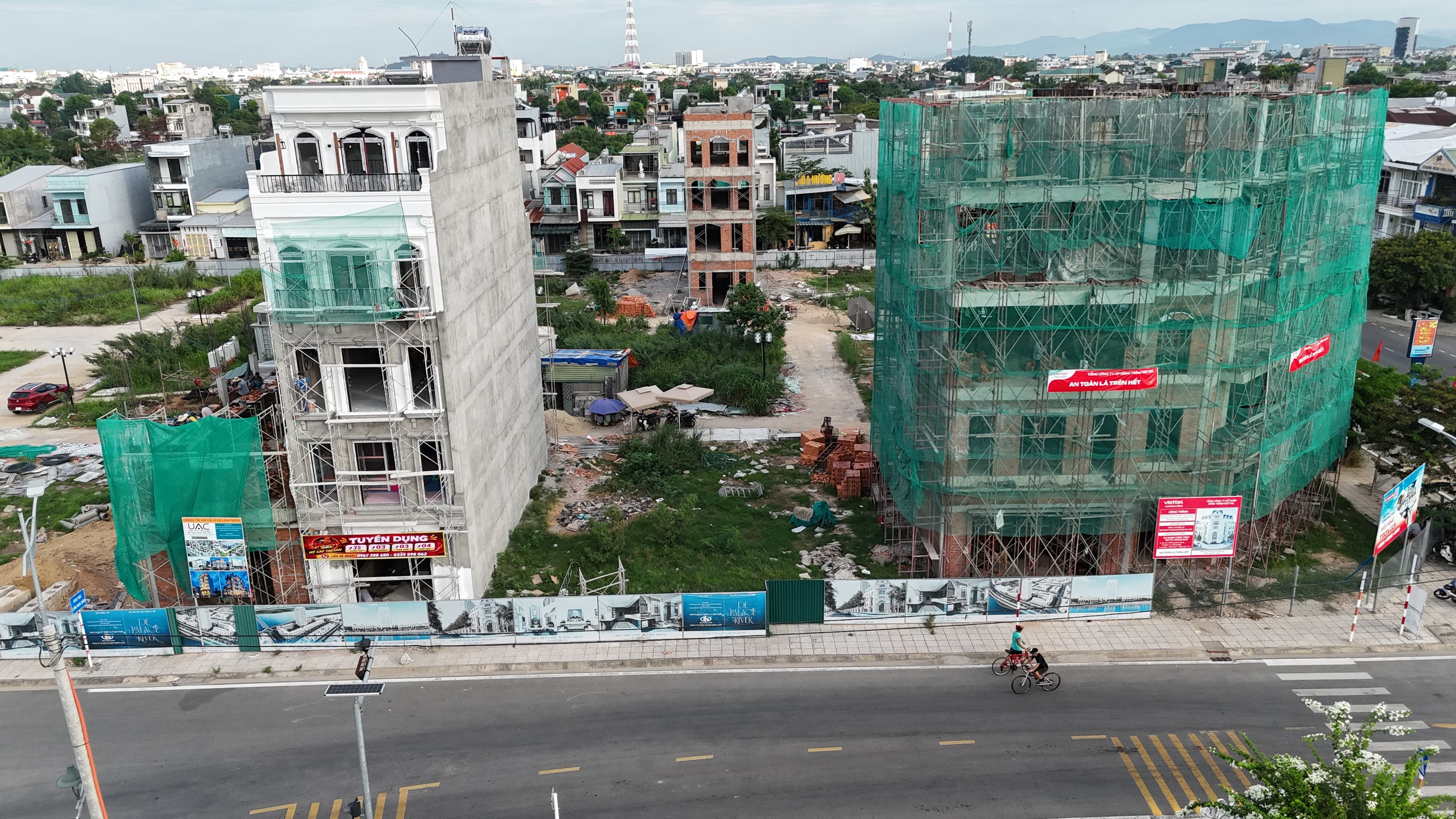Shophouse, nhà phố thương mại tại Tôn Đức Thắng, Quảng Ngãi - View đẹp, mặt tiền 6m
